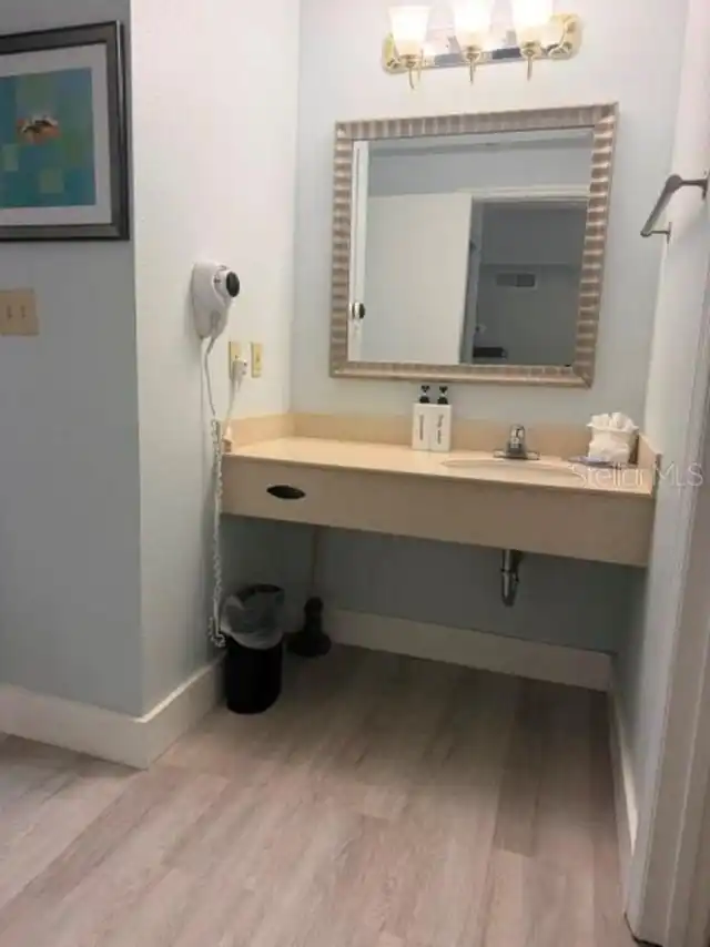Listing Photo 23