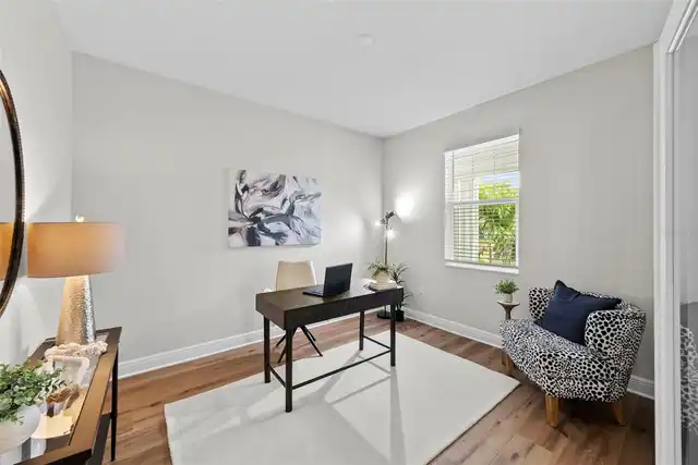 Listing Photo 17