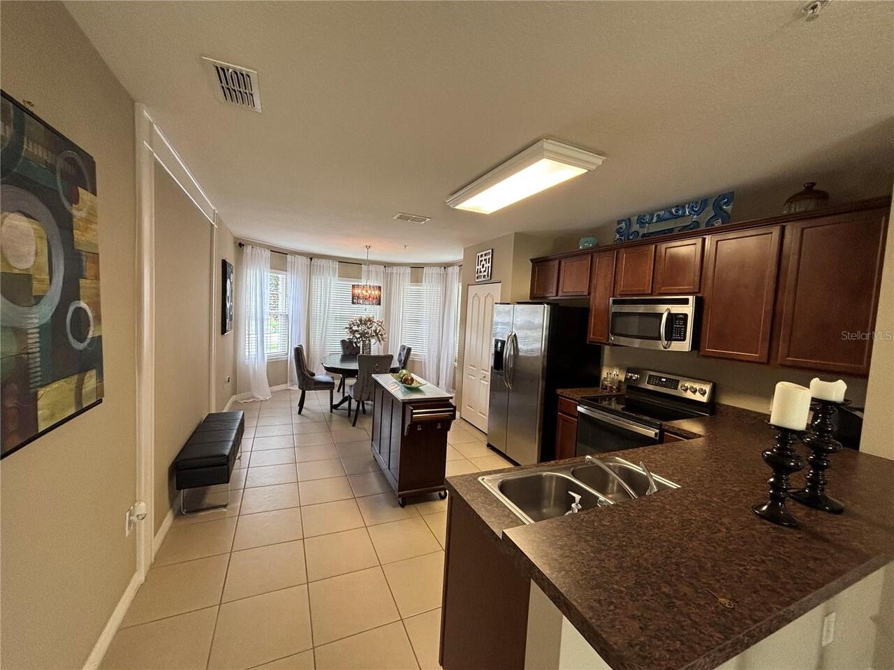 Listing Photo 9