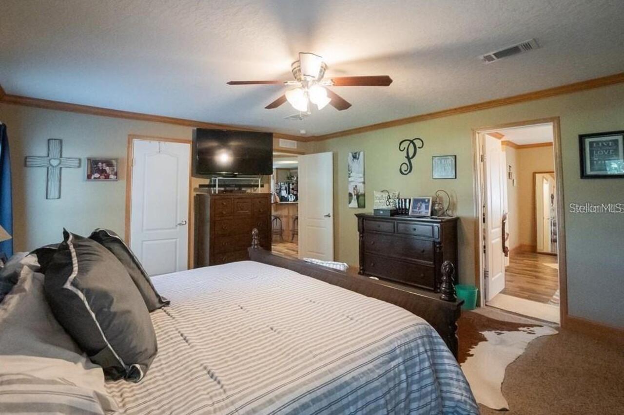 Listing Photo 8