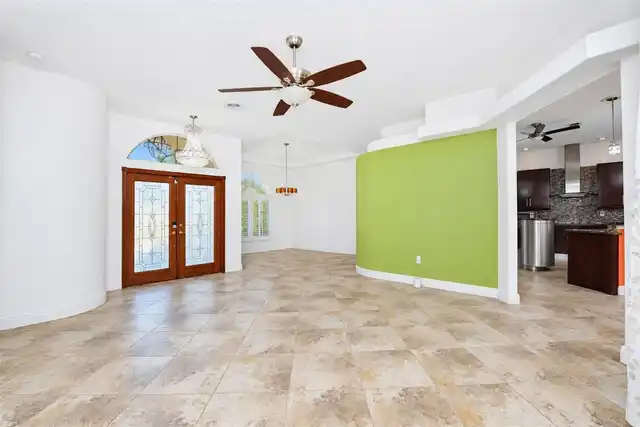 Listing Photo 13