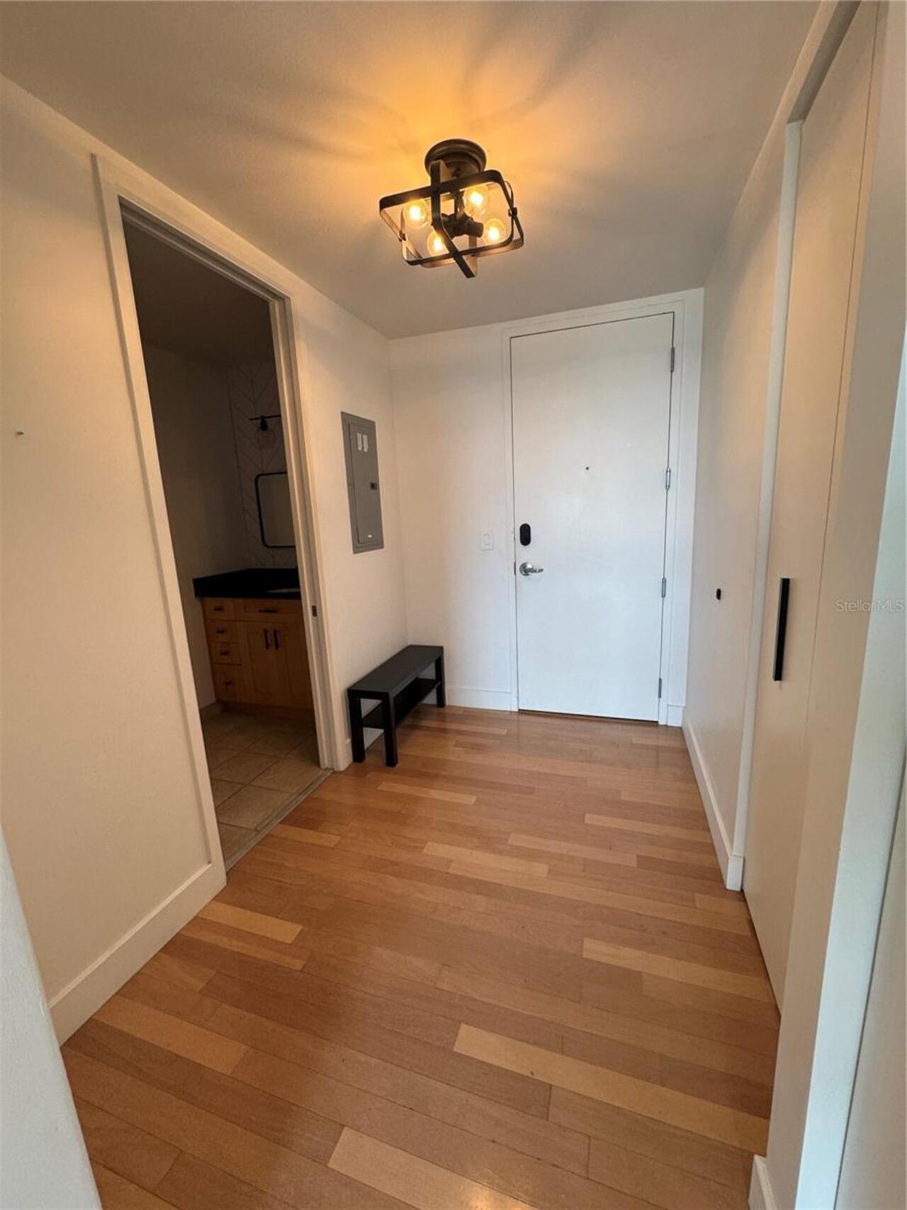 Listing Photo 8