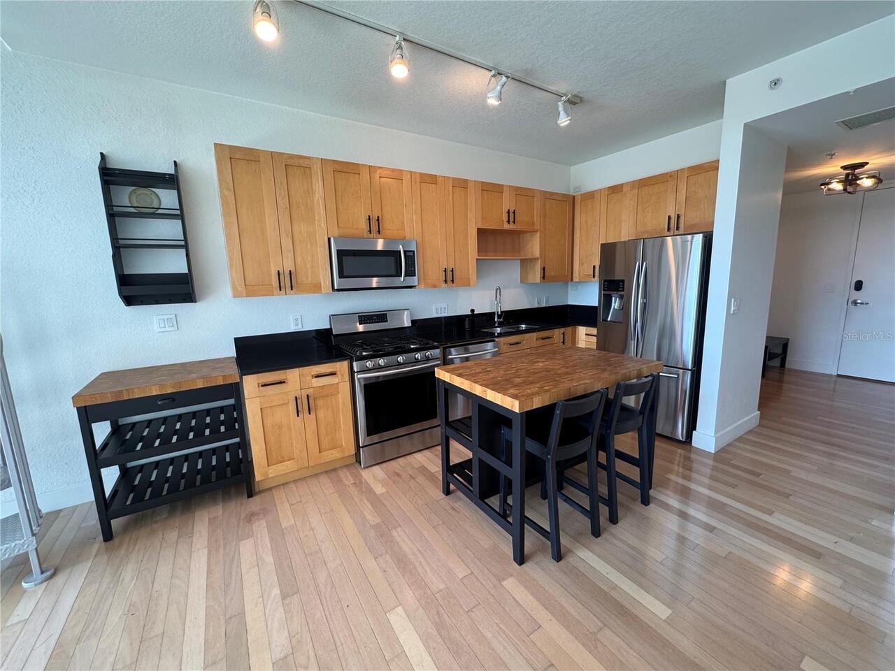 Listing Photo 15