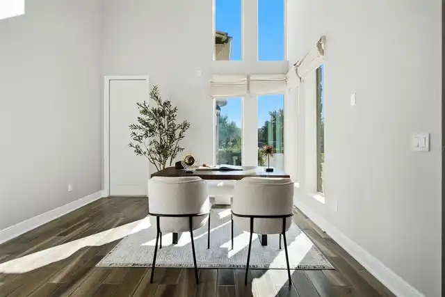 Listing Photo 8