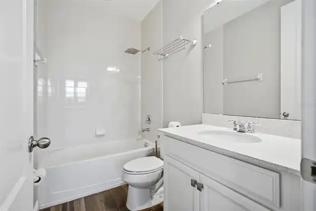 Listing Photo 44