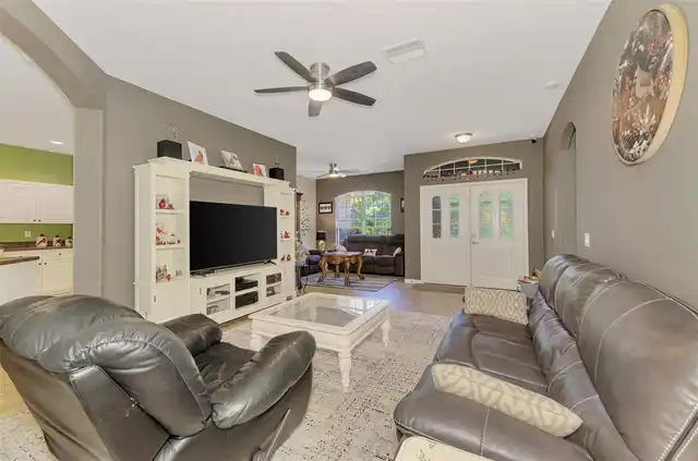 Listing Photo 13
