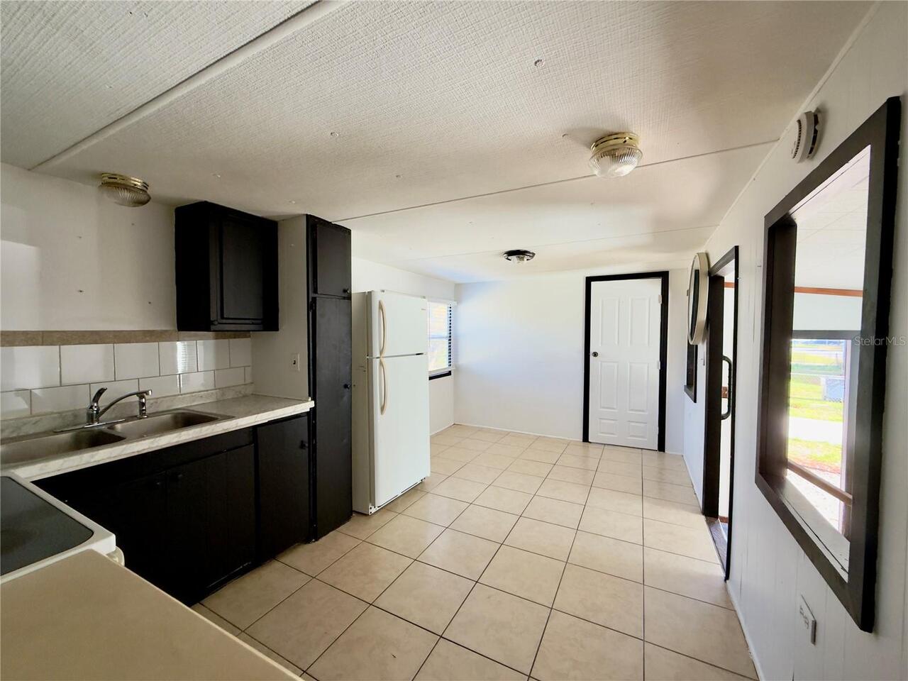 Listing Photo 7