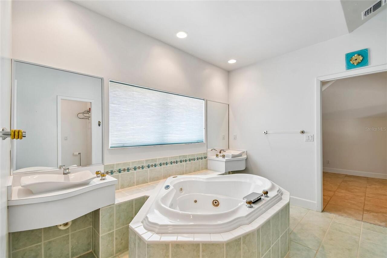 Listing Photo 36