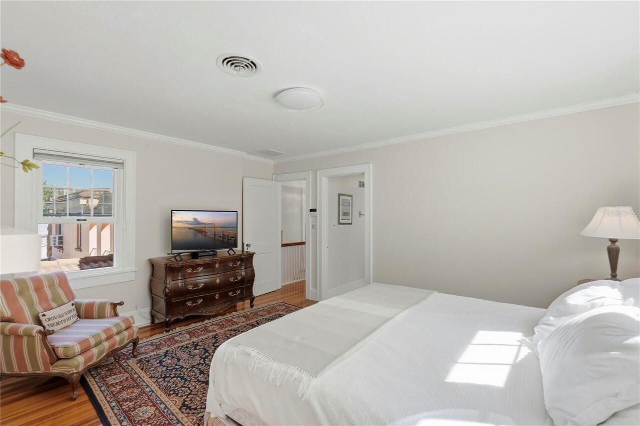 Listing Photo 17