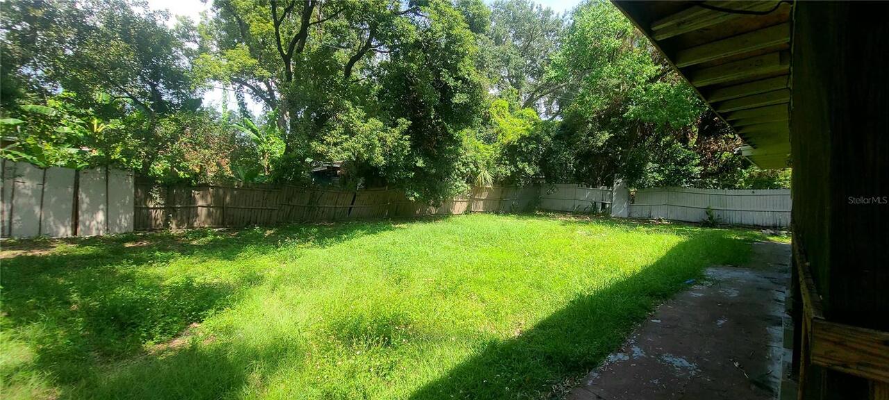 Listing Photo 10