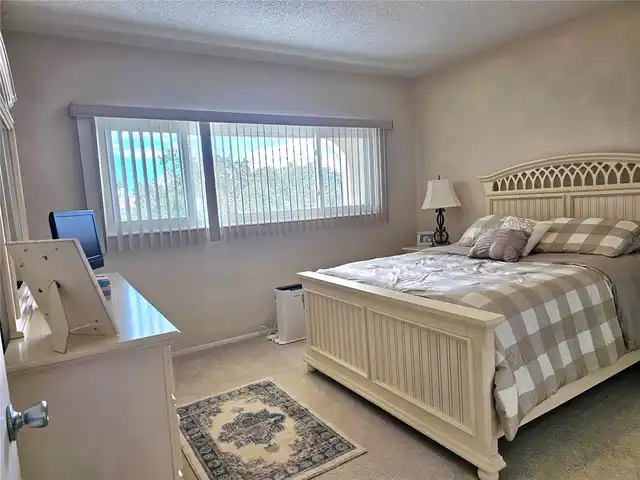 Listing Photo 25