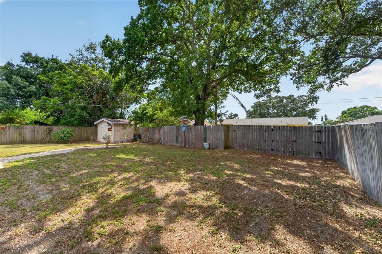 Listing Photo 44