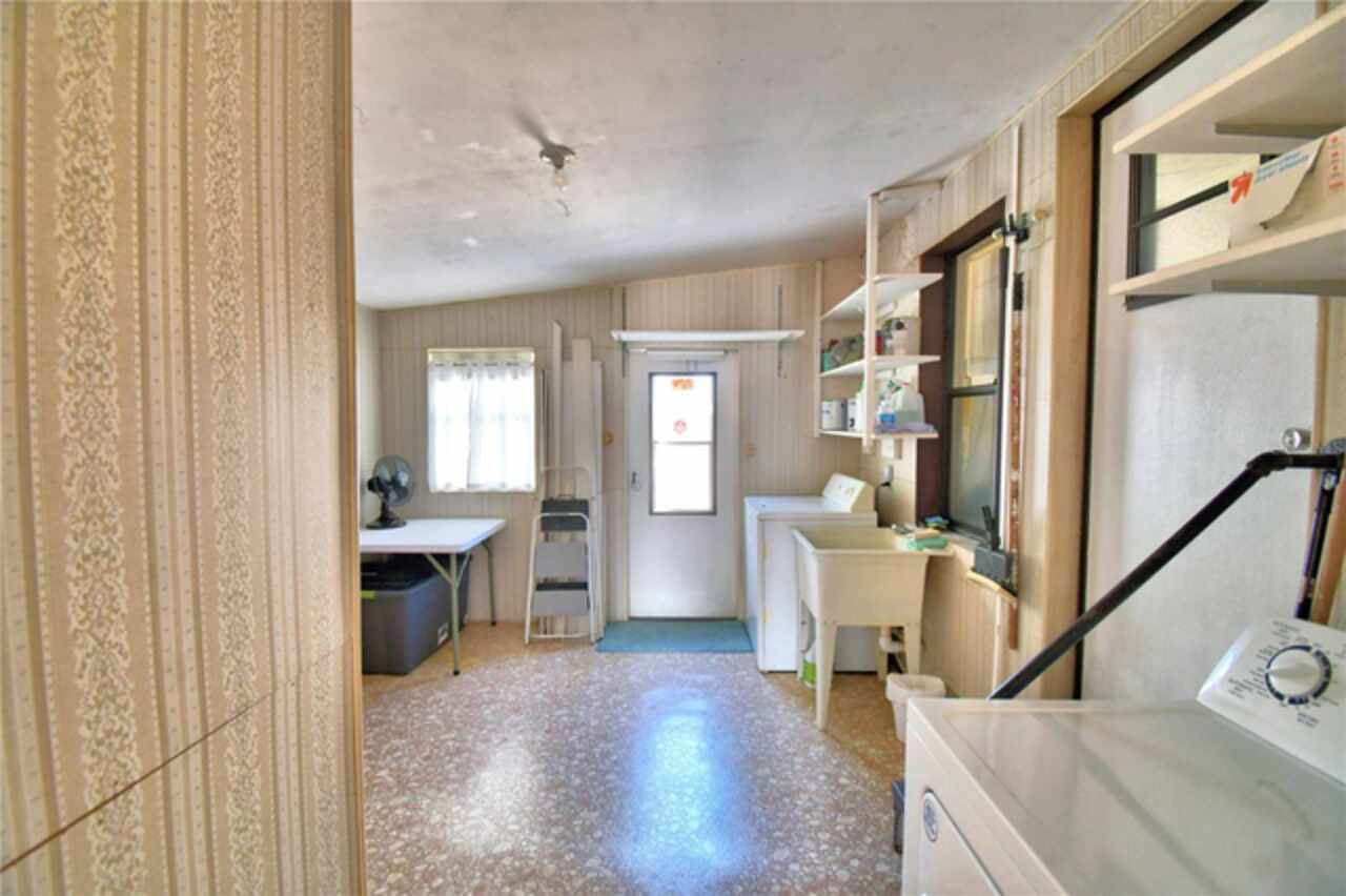 Listing Photo 7