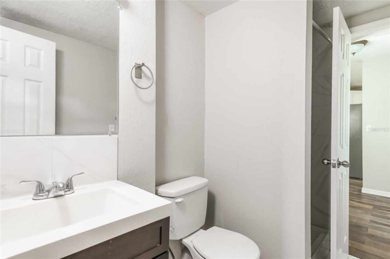 Listing Photo 14