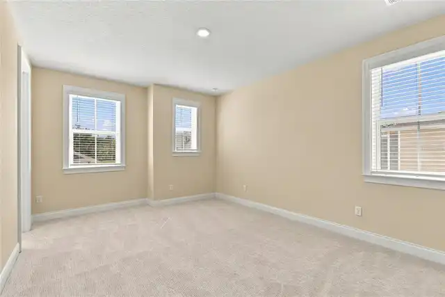 Listing Photo 20