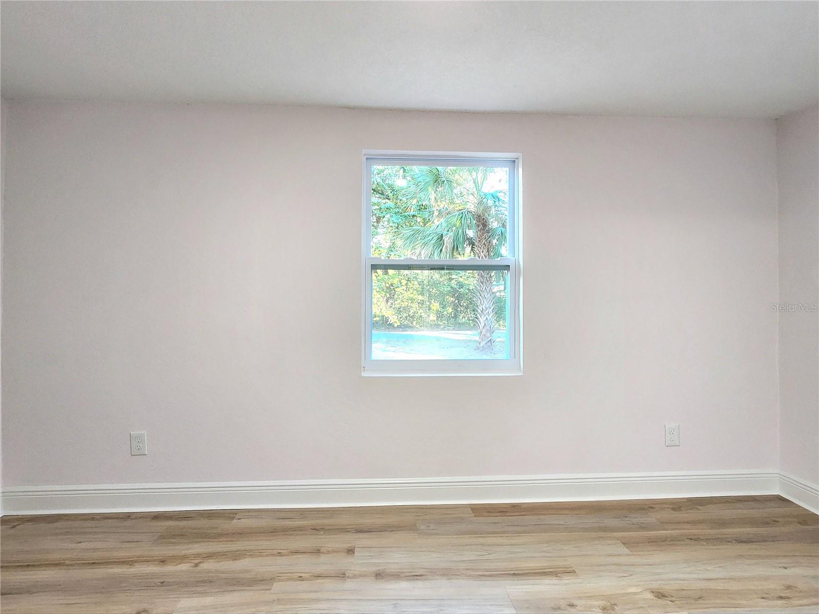 Listing Photo 24