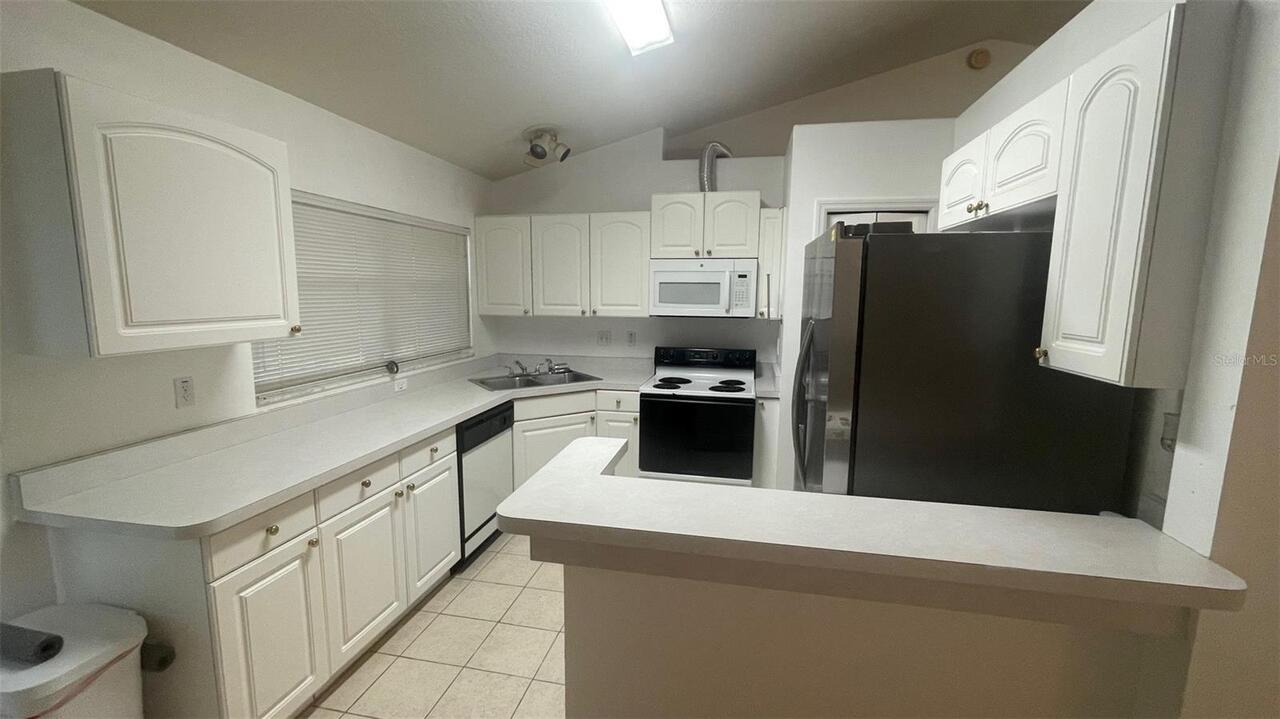 Listing Photo 6