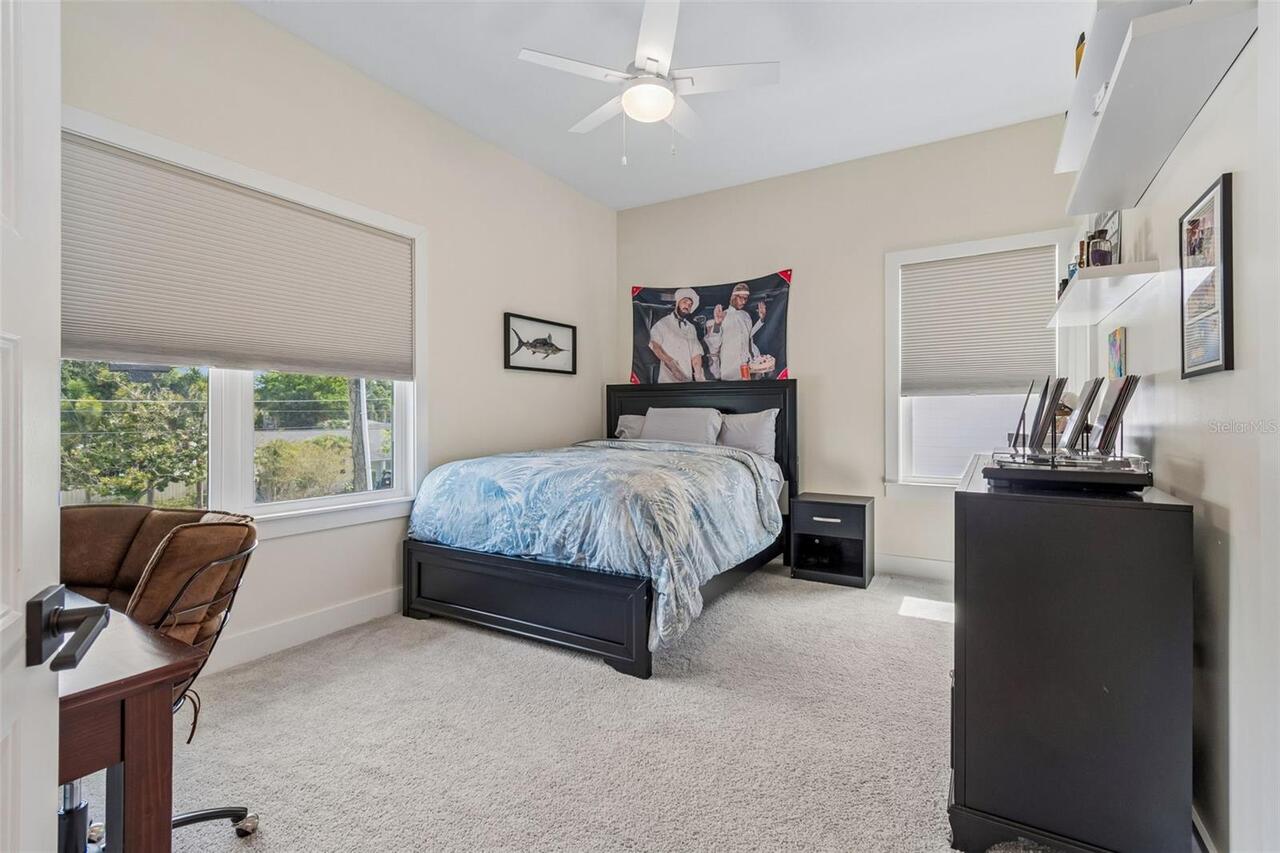 Listing Photo 33