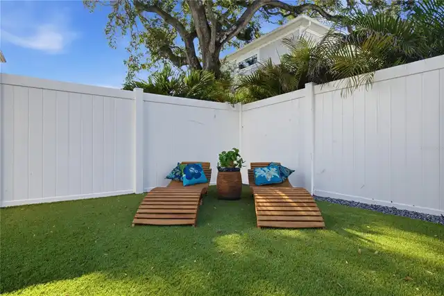 Listing Photo 33