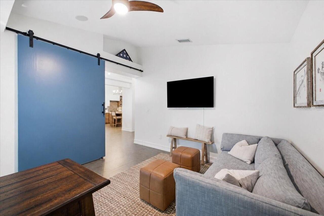 Listing Photo 19
