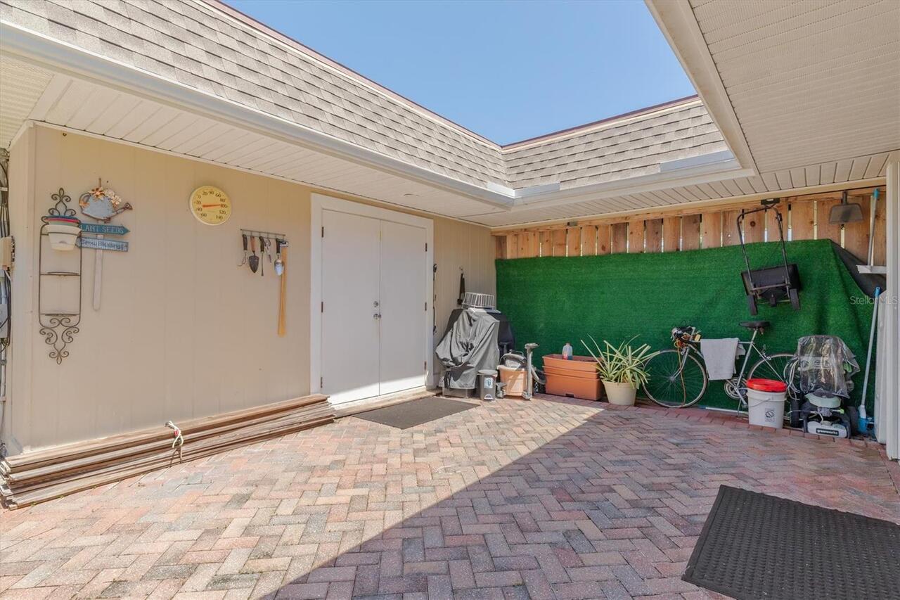 Listing Photo 25