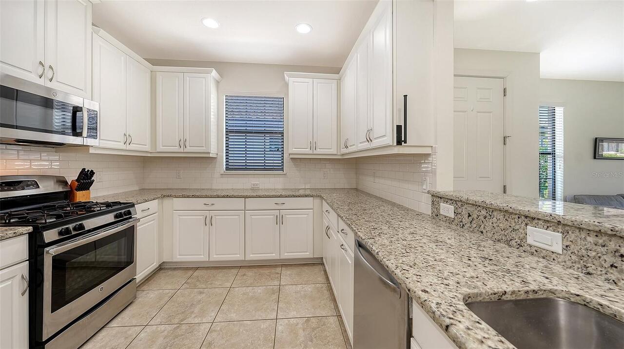 Listing Photo 16