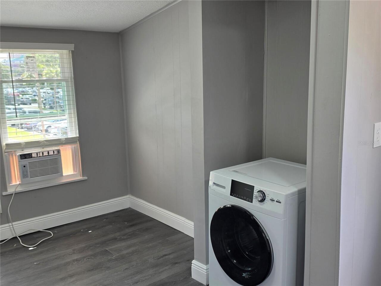 Listing Photo 37
