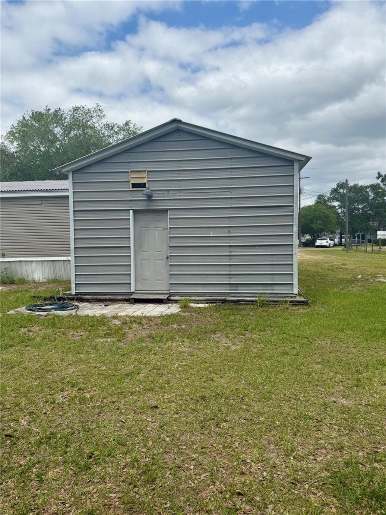 Listing Photo 10