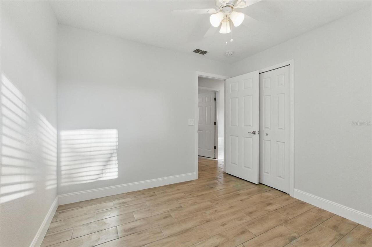 Listing Photo 9