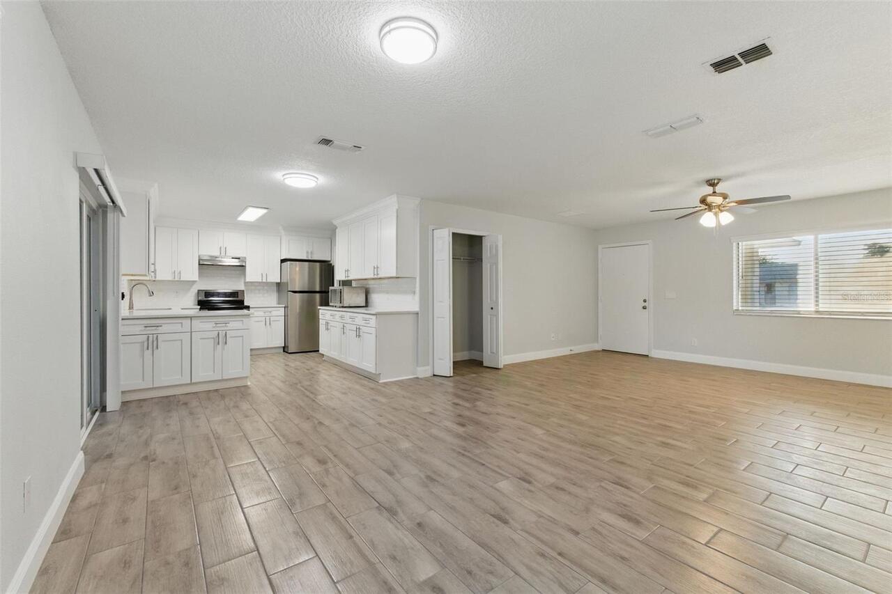 Listing Photo 16