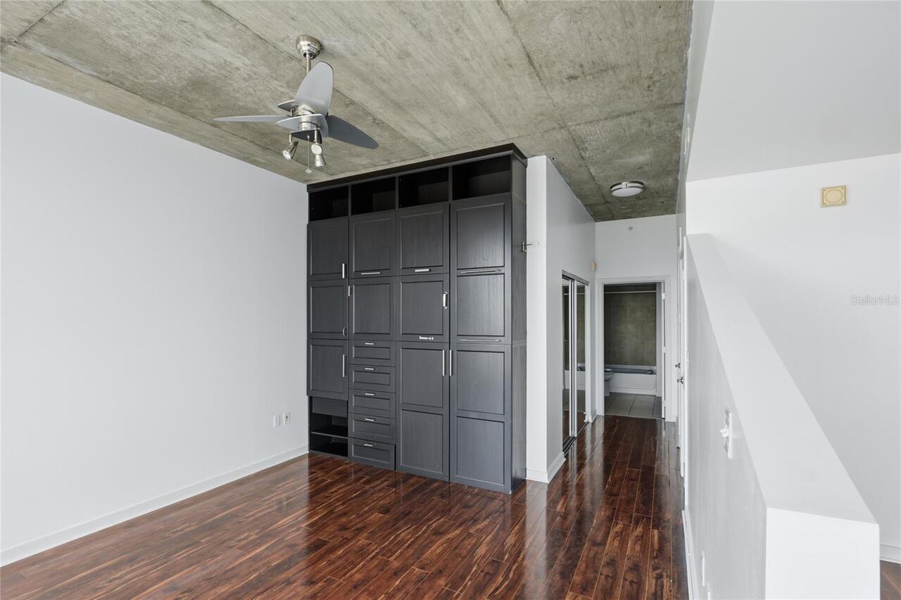 Listing Photo 16
