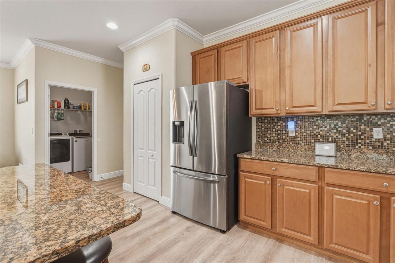 Listing Photo 11