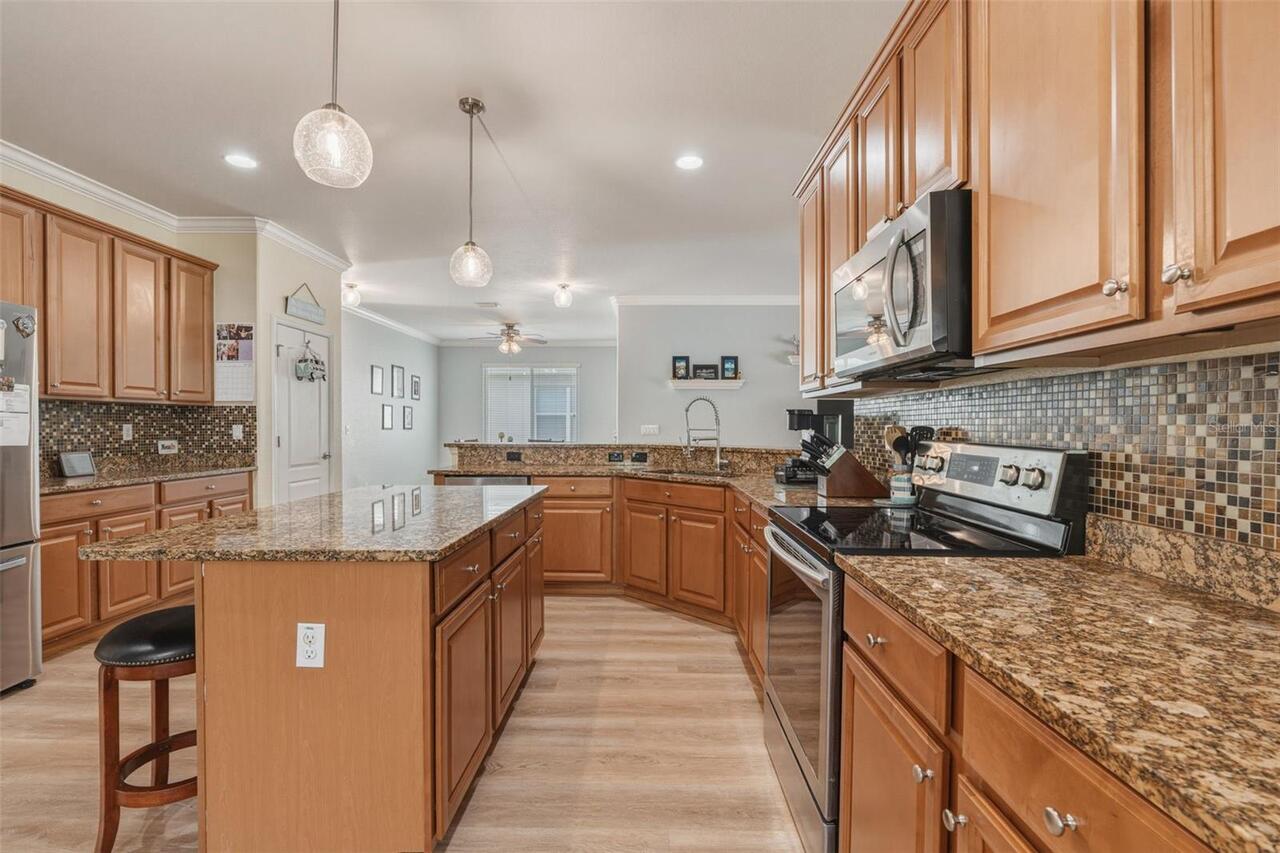 Listing Photo 15