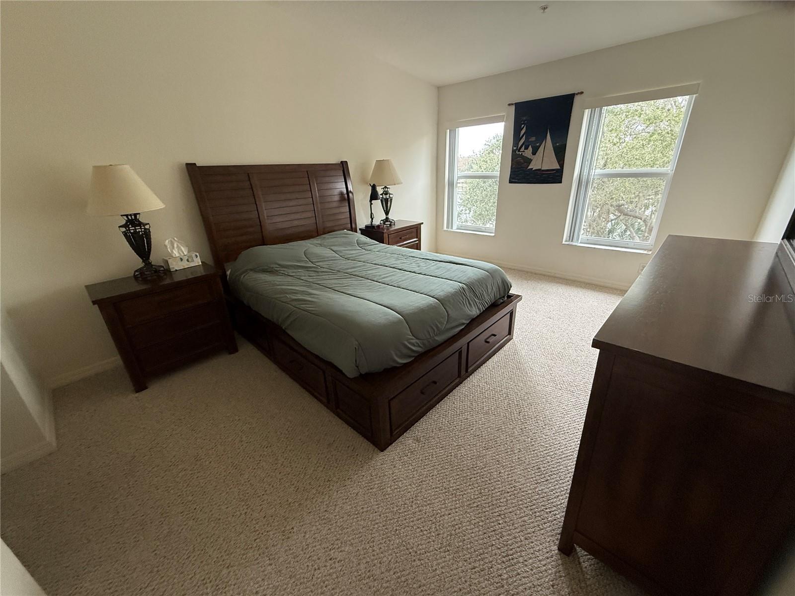 Listing Photo 11