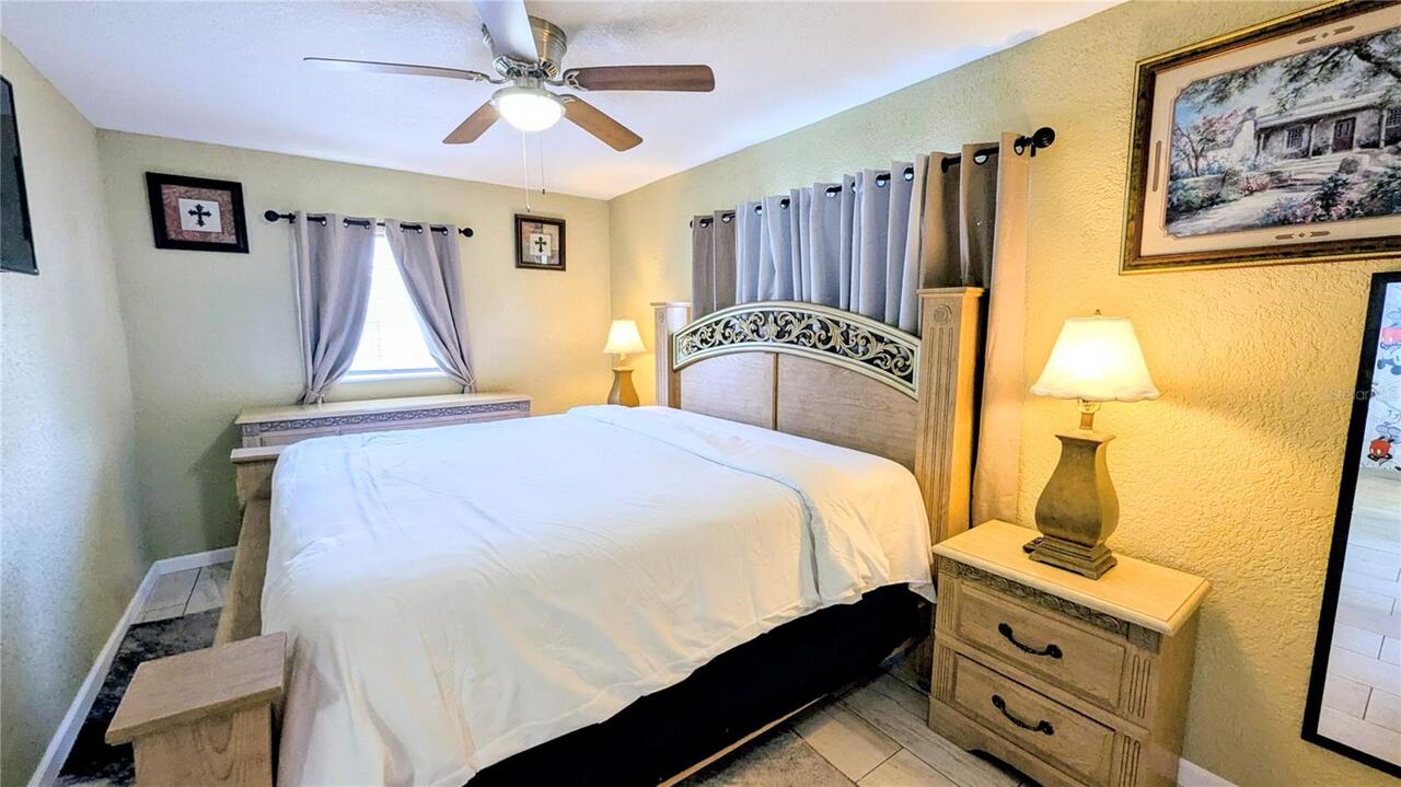 Listing Photo 10