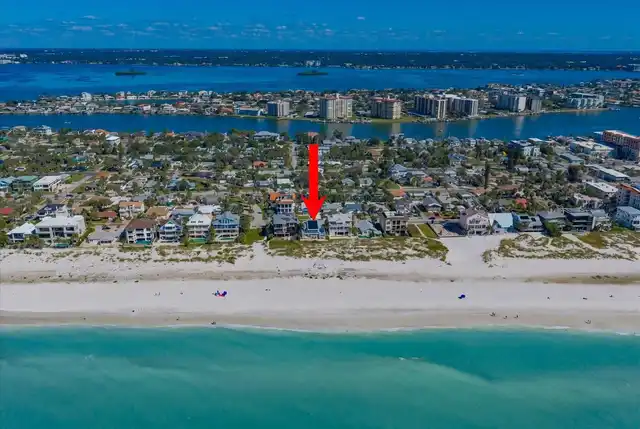 3BR, Home, 4BA, $4,998,000
Read More