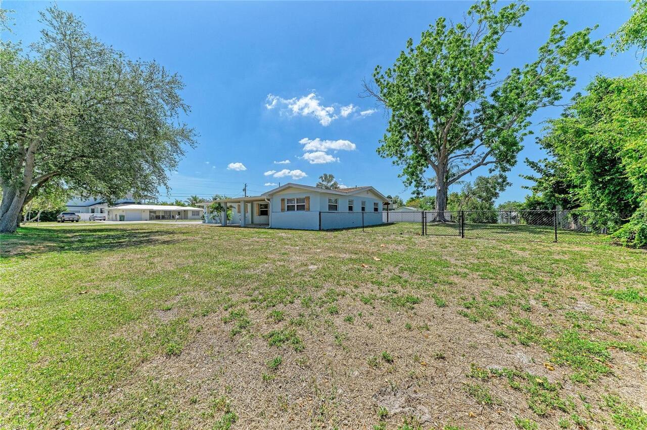 Listing Photo 44