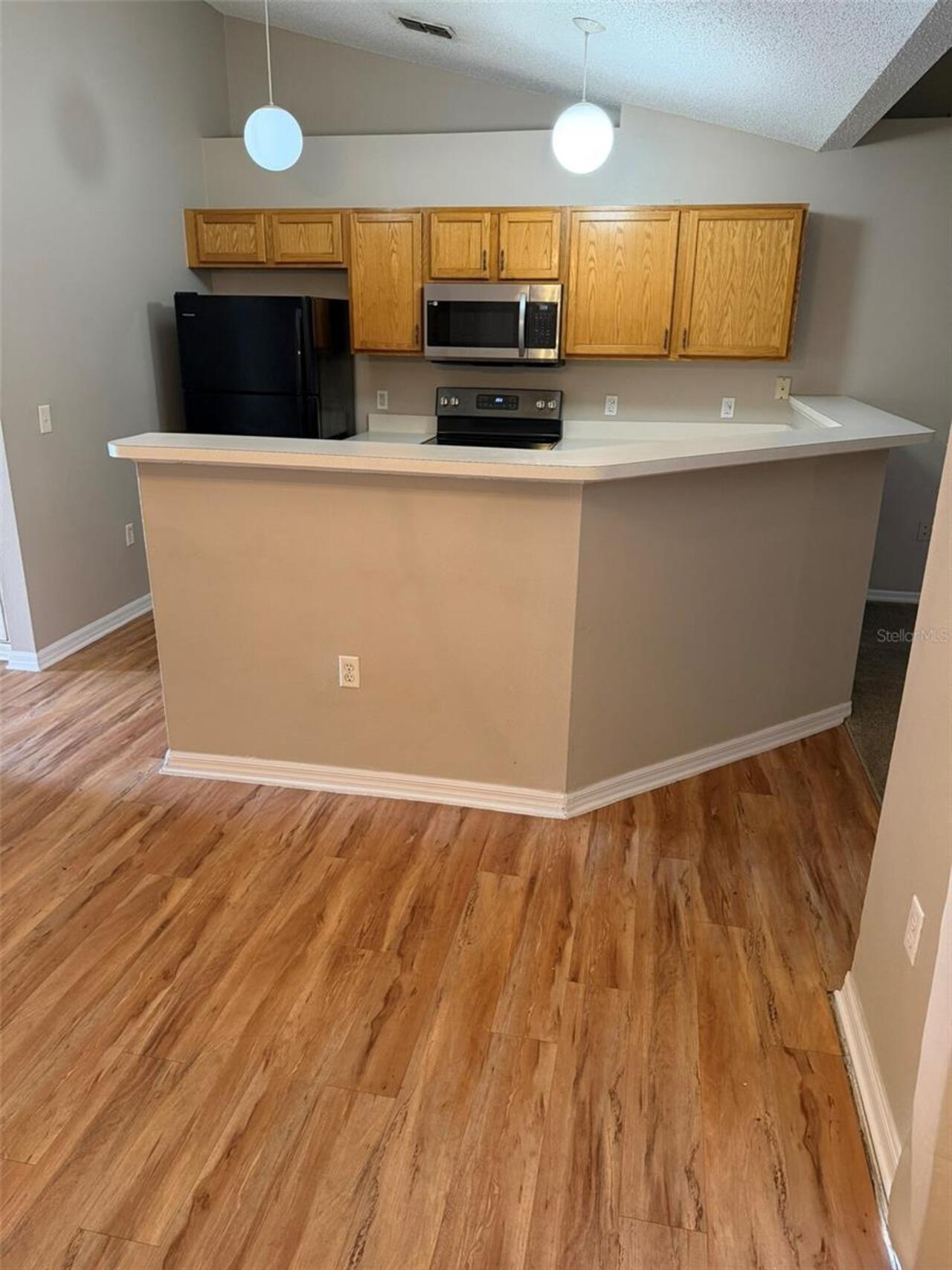 Listing Photo 7