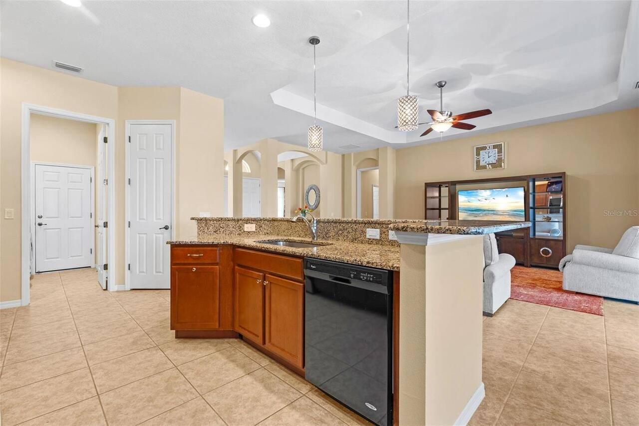 Listing Photo 15