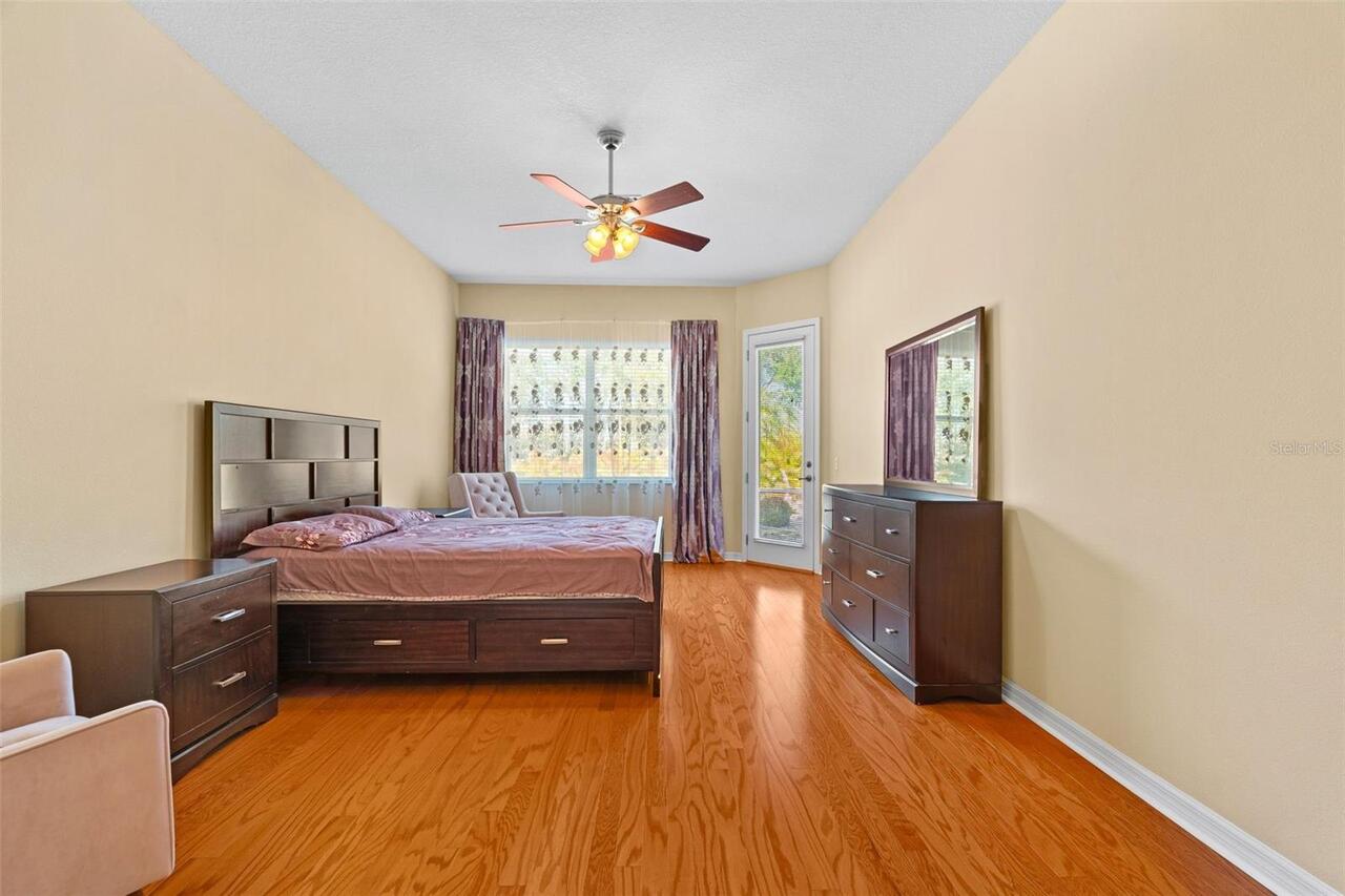 Listing Photo 22