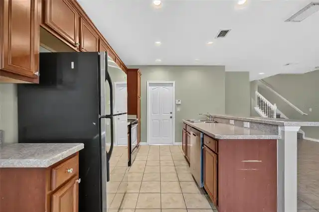 Listing Photo 15