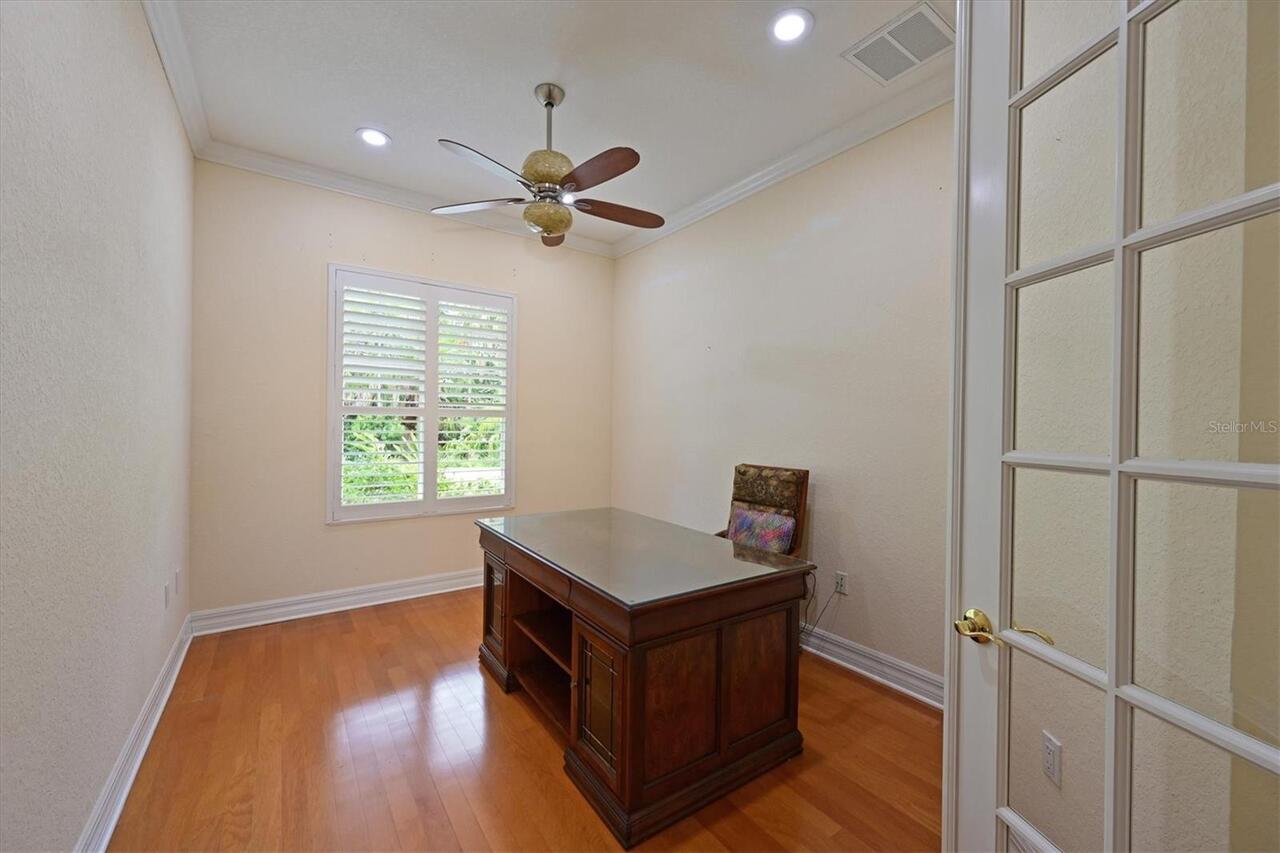 Listing Photo 25