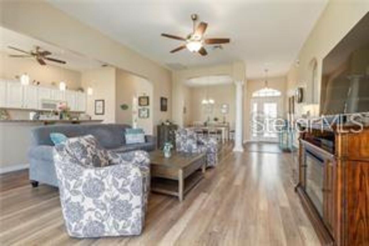 Listing Photo 7