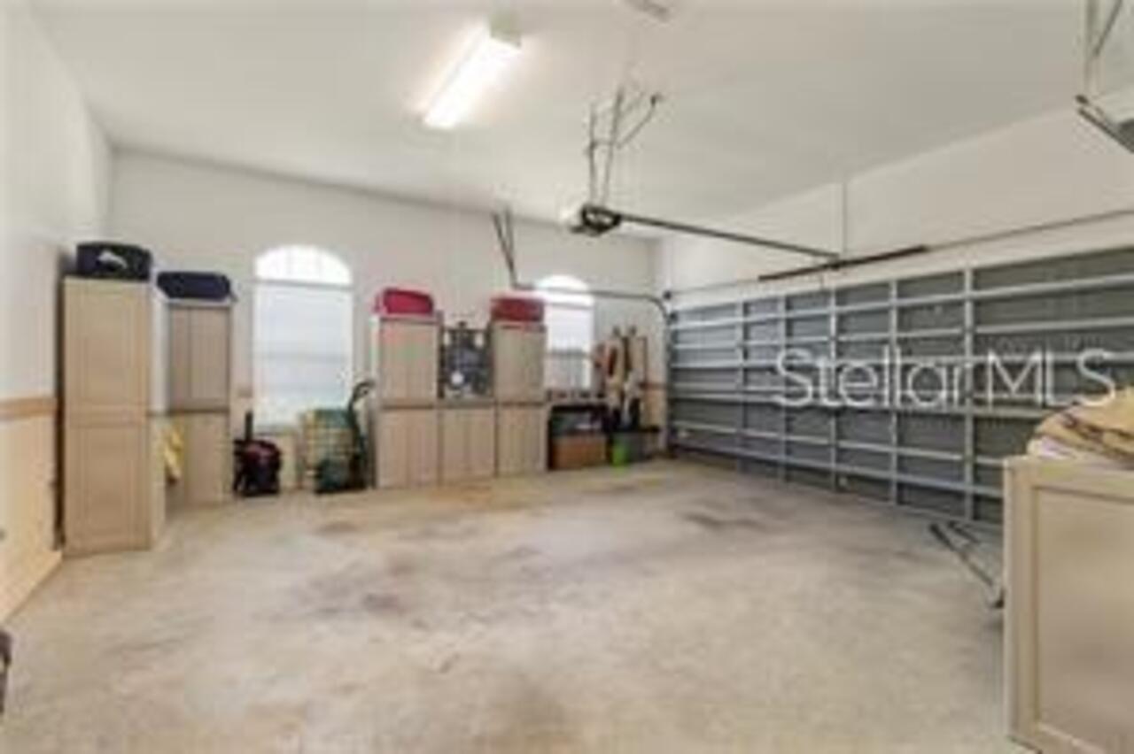 Listing Photo 14