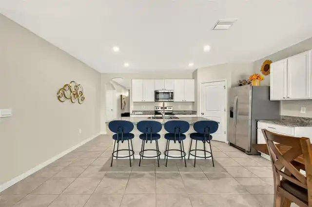 Listing Photo 17