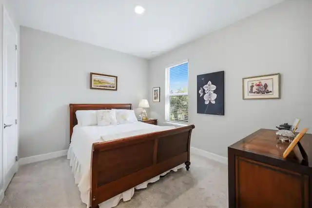 Listing Photo 17