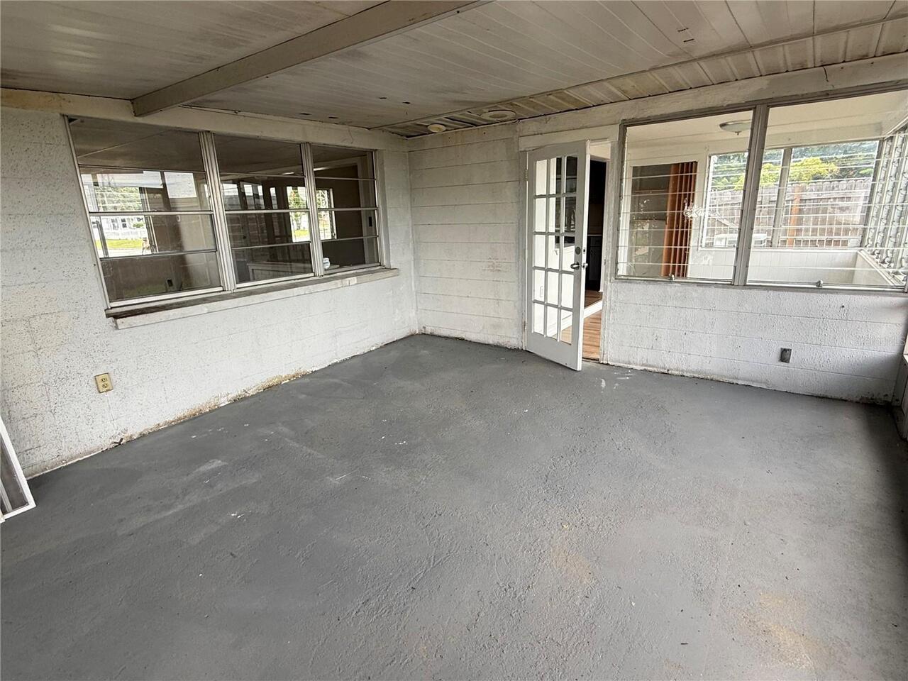 Listing Photo 17