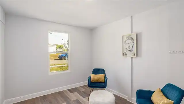 Listing Photo 15