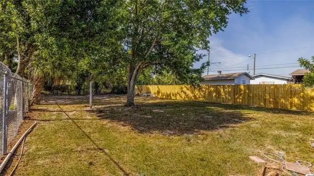 Listing Photo 23