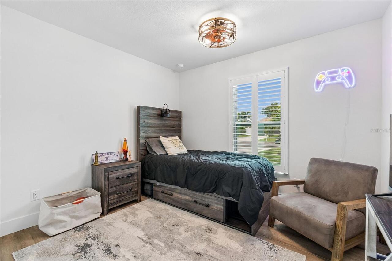 Listing Photo 23